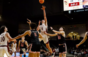 Resumen del baloncesto masculino de la CAA – 13 de enero