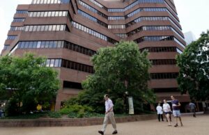 Vanderbilt Transplant Center establece récord mundial en trasplantes de corazón