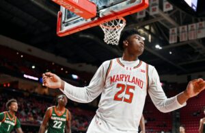 Dentro del viaje de pérdida de peso del estudiante de primer año de Maryland, Derik Queen