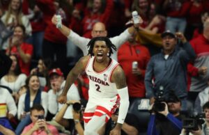 Wisconsin Badgers Arizona Caleb Love Buzzer Beater Iowa State Win