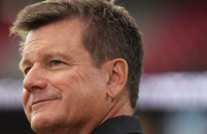 El propietario de los Cardenales de Arizona, Michael Bidwill, se une al Salón de la Fama del Deporte de Arizona