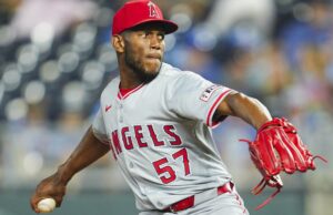 Los Yankees recuperan a los RHP Roansy Contreras y Allan Winans de los waivers