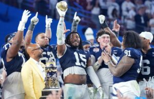 Líderes estadísticos de Penn State en 15 juegos