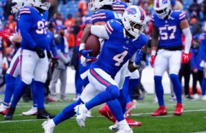 James Cook anota el primer touchdown de playoffs de Buffalo Bills contra Broncos