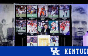 Tony Neely incluido en el Salón de la Fama de los Comunicadores Deportivos Universitarios y ganador del “Premio Arch Ward” – Atletismo del Reino Unido