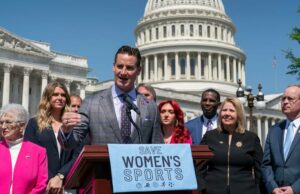 House aprueba la prohibición de estudiantes transgénero en deportes femeninos