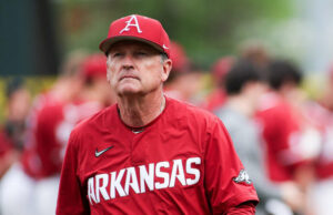 Probabilidades de pretemporada de Arkansas para ganar la Serie Mundial Universitaria 2025