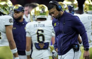 Oficial de Notre Dame: Equipo lidiando con 'virus o gripe', 'no se espera impacto' en la semifinal de CFP contra Penn State