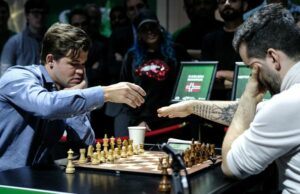 Magnus Carlsen e Ian Nepomniachtchi acuerdan compartir el título del Campeonato Mundial Blitz de ajedrez, provocando protestas entre los mejores jugadores