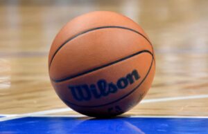 La Cámara aprueba un proyecto de ley para prohibir a los atletas transgénero participar en equipos deportivos escolares femeninos