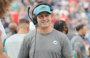 Buccaneers promueve a Josh Grizzard a coordinador ofensivo después de perder a Liam Coen ante Jaguars