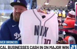 MIRAR: La estrella emergente de los Broncos ayuda a las tiendas de deportes de Colorado Springs mientras el equipo ingresa a los playoffs
