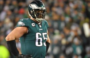 Premio de Linemania Ofensiva del Año del CBS Sports: ocho nominados, incluidos tres compitiendo en Super Bowl