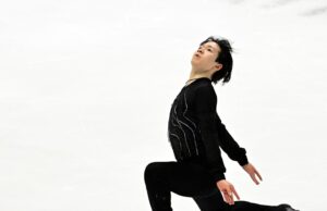 La medallista de plata olímpica Kagiyama Yuma encabeza el programa corto de los Juegos Mundiales Universitarios de Invierno de Turín 2025