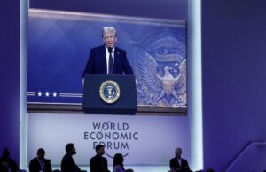 Trump plantea exigencias en su reintroducción virtual al escenario mundial