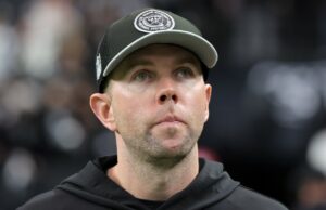 Bears entrevistó a Bo Hargrade para coordinador ofensivo