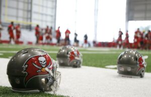 Buccaneers anuncia a Josh Grizzard como su nuevo coordinador ofensivo
