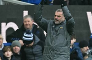 La reacción de Ange Postecoglou después de que el Tottenham sufriera una lamentable derrota ante el Everton
