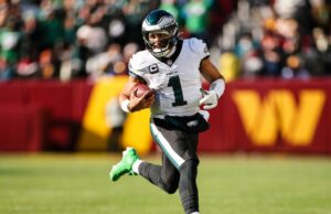 Jalen Hurts volverá a practicar hoy