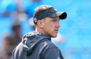 Bears anuncia las contrataciones de los coordinadores Dennis Allen, Declan Doyle