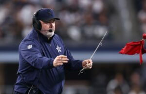 Los Cowboys niegan la solicitud de permiso de los Bears para entrevistar a Mike McCarthy