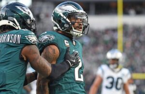 Darius Slay regresa después de una lesión en el codo, Nakobe Dean se retira