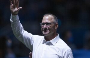 Jets anuncian entrevistas virtuales con Chris Spielman y Ryan Grigson