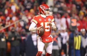 Patrick Mahomes asciende en el ranking de pases de playoffs de la NFL