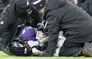 Actualización sobre la lesión de Zay Flowers: Ravens WR 'día a día' con un problema en la rodilla antes del partido de playoffs de la NFL contra los Steelers