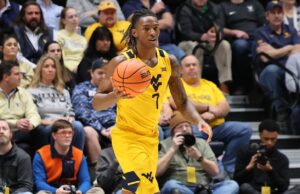 Donde Virginia Occidental se sienta en el grupo de soporte de CBS Sports en el juego de Cincinnati