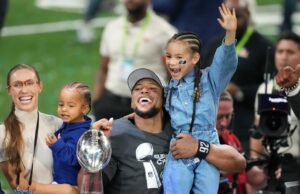 Obtenga su problema conmemorativo del Super Bowl de Sports Illustrated