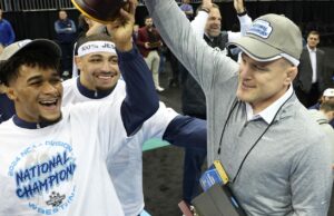 Penn State Wrestling podría ser la mejor dinastía en los deportes, dice el anuncio Pat Kraft