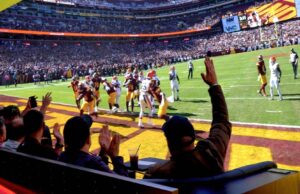 Inmersiva firma deportiva Cosm Eyes International Expansion, Funding Round