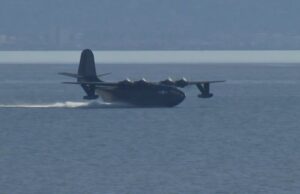 Filipino Marte: Vuelo histórico de la Guerra Mundial Flying Boat a la Bahía de San Francisco antes de retirarse en Tucson, Arizona