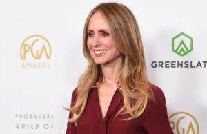 El copresidente de Disney Entertainment, Dana Walden, honró en los Premios Producters Guild of America en Los Ángeles