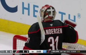 Phillip Danault con un gol contra Carolina Hurricanes