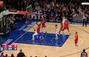 Josh Hart con los 2 PT