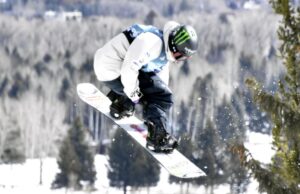 Hasegawa, Fukada gane títulos en general de la Copa Mundial