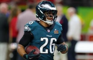 Super Bowl 2025: Saquon Barkley de Eagles rompe el récord de la NFL de 26 años de Terrell Davis en Blowout vs. Chiefs