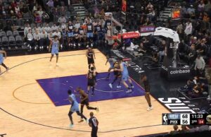 Ja Morant con los 2 pt