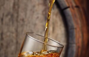 Los mejores lotes pequeños del mundo y bourbon de un solo barril según los World Whisky Awards