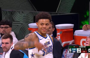 Keyonte George lo hunde desde el centro