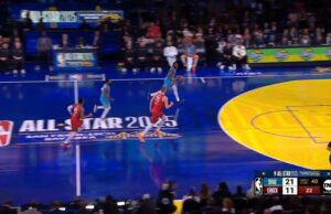 Jaylen Brown con la gran volcada