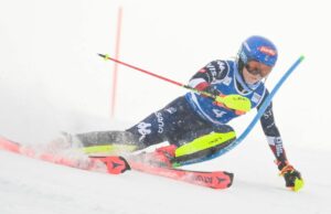Mikaela Shiffrin gana la histórica victoria en la carrera número 100 de la Copa Mundial