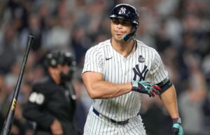 Informes: Giancarlo Stanton de los Yankees en Nueva York para evaluación médica