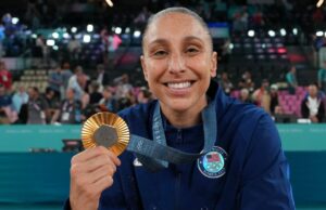 Basketball World Honores de la jubilación de Diana Taurasi en las redes sociales