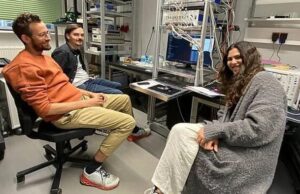 Inverse Design configura el procesador de señales basado en Magnon-Física World