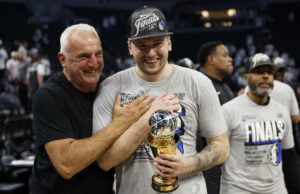 El padre de Luka Dončić, Saša, critica la “hipocresía” del oficio de la estrella de ex-Mavericks a los Lakers: “Luka absolutamente no merece esto”