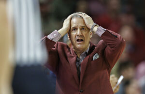 Puntajes de baloncesto universitario, resultados en vivo: el entrenador Cal regresa a Kentucky