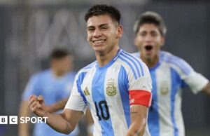 Manchester City: Claudio Echeverri habló con 'Legend' Sergio Agüero antes de aceptar el movimiento